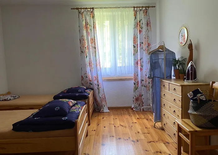 Apartament Hajstra Z Ogrodem